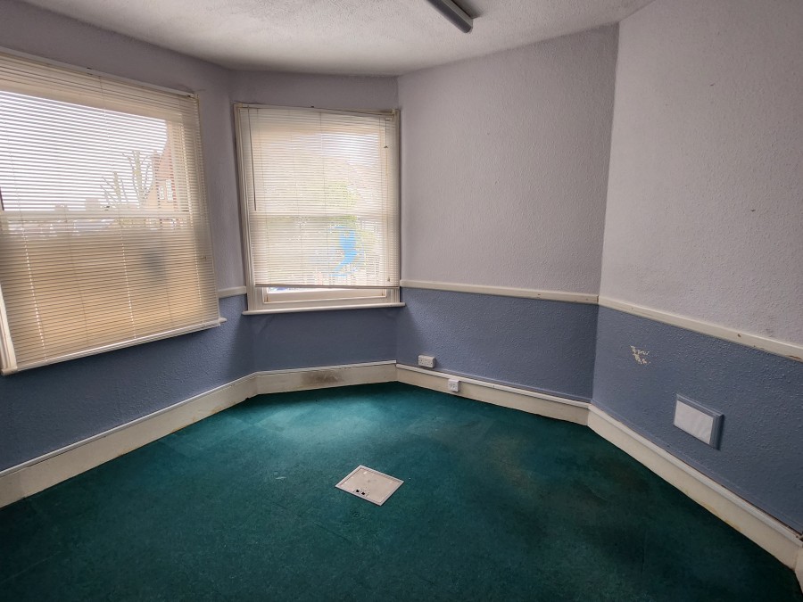 Images for Pitshanger Lane, Ealing