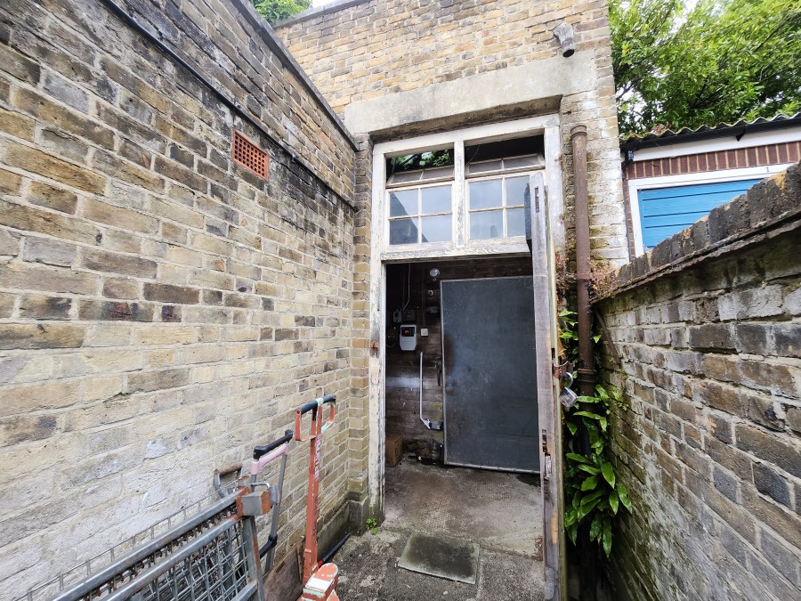 Images for Hoppers Road, 251 Hoppers Road, Winchmore Hill