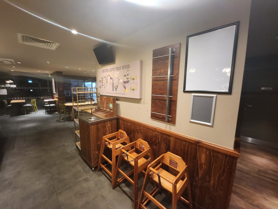 Images for The Precinct, High Road, Broxbourne